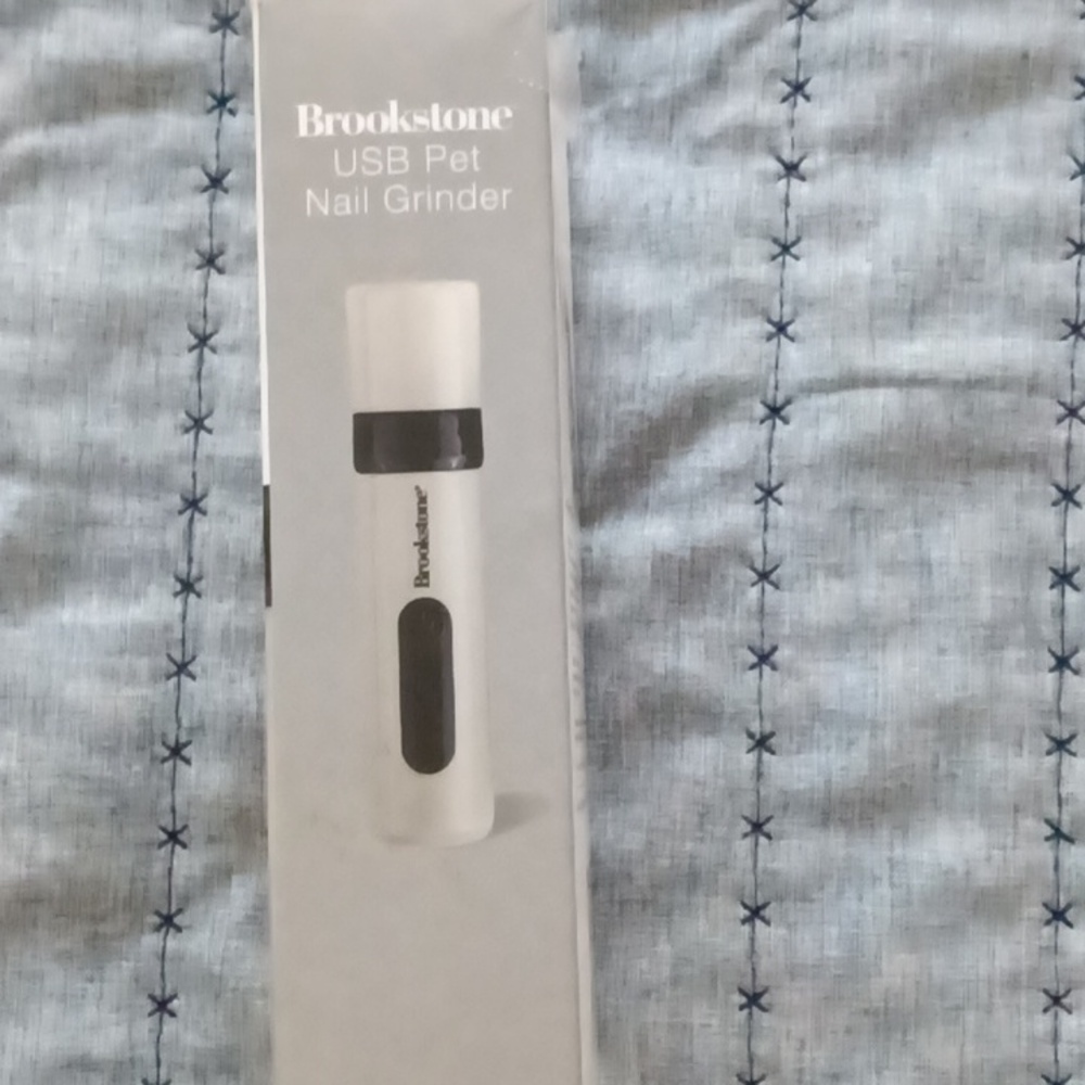 Brookstone Black USB Pet Nail Grinder - Picture 5 of 7